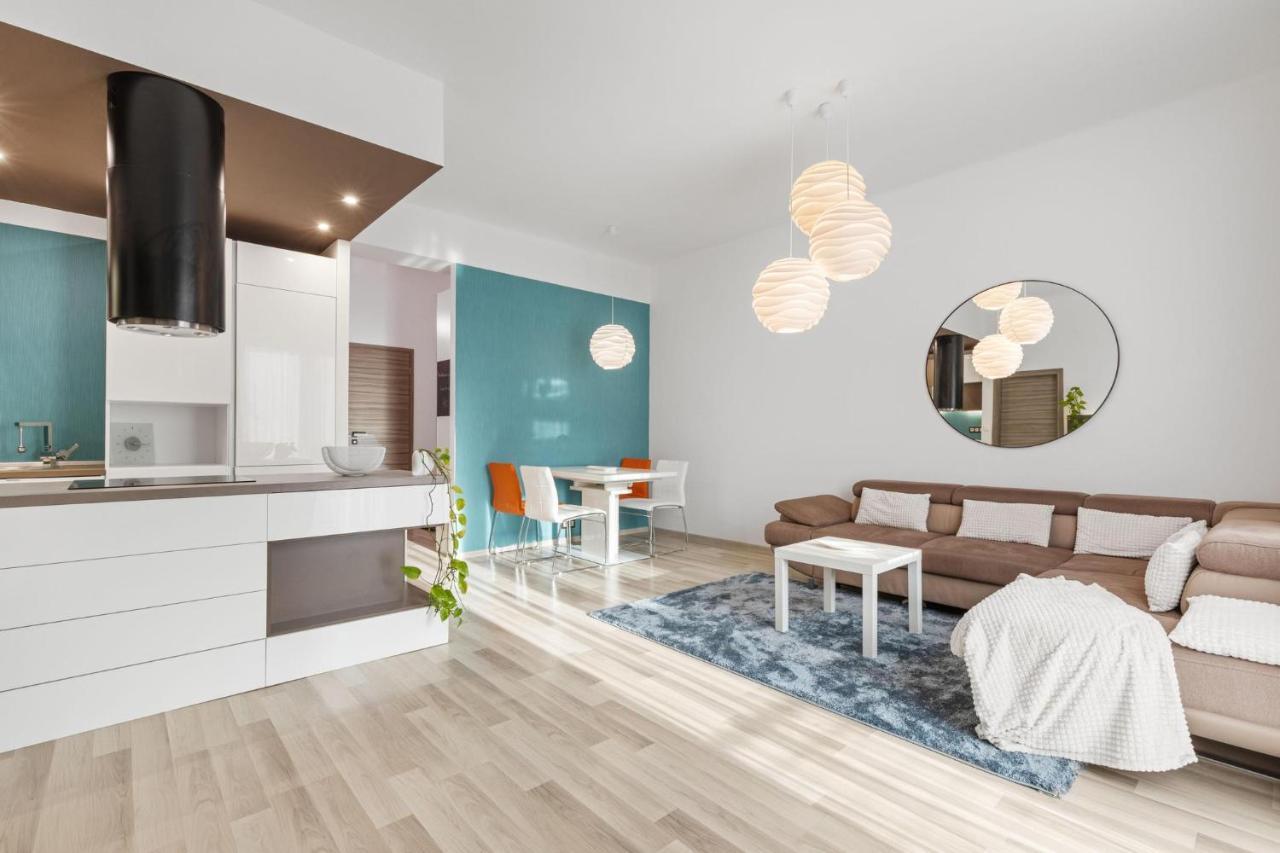 Apartment Paradise Retreat In Pressburg